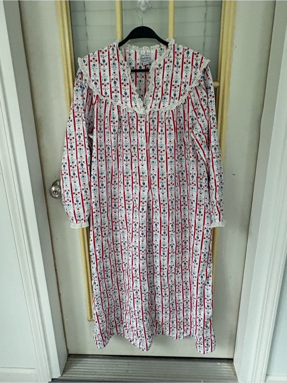 Women's Long Floral Stripe Nightgown with Lace Trim - White & Red